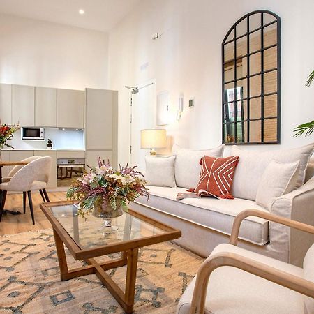 Genteel Home Rodrigo Caro Σεβίλλη Εξωτερικό φωτογραφία