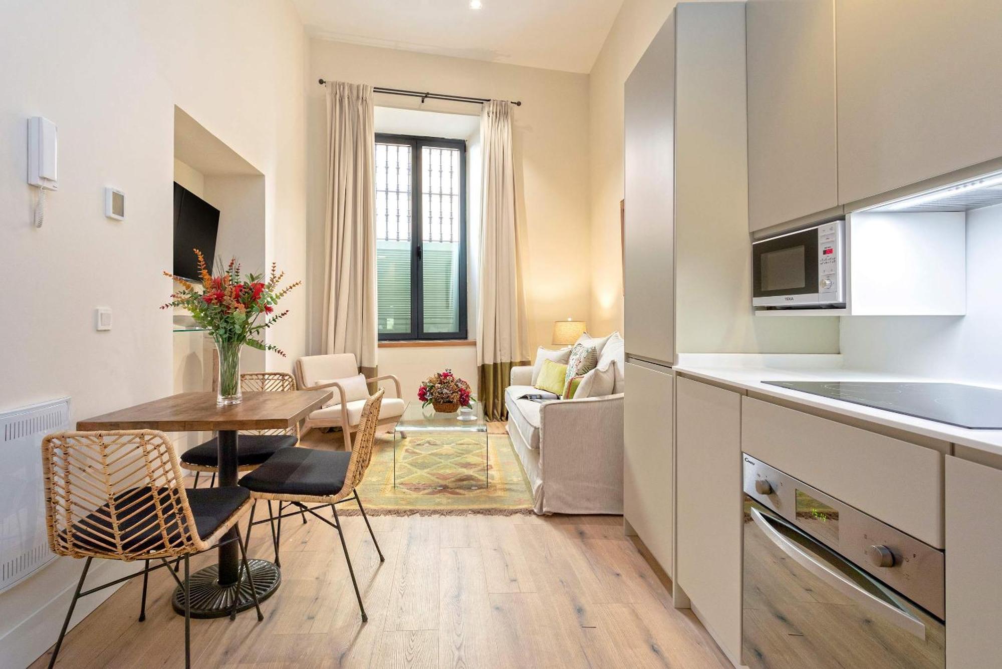 Genteel Home Rodrigo Caro Σεβίλλη Εξωτερικό φωτογραφία